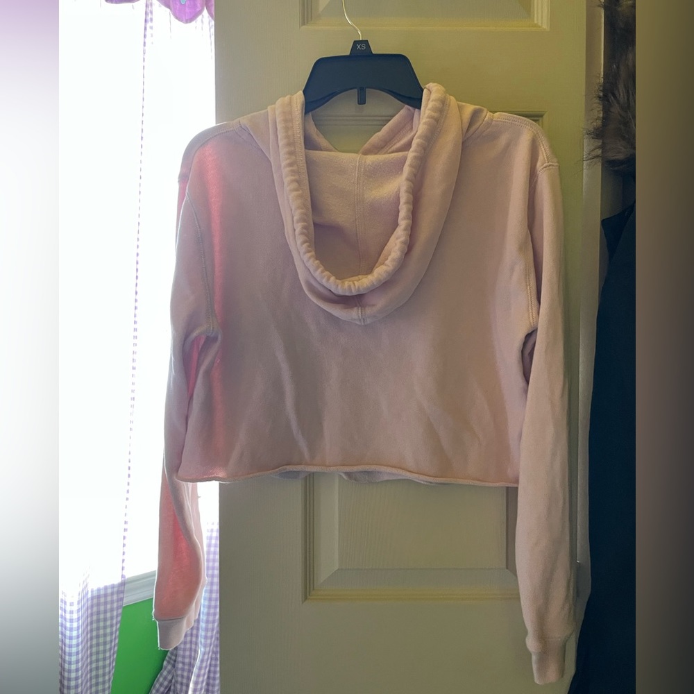 Abercrombie & Fitch Light Pink Cropped Hoodie - Picture 2 of 3